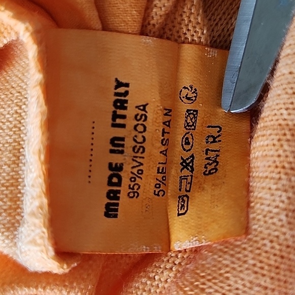 New Collection Top - Picture 13 of 15